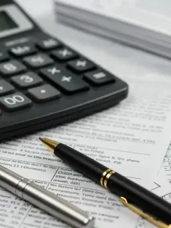 IRS tax deduction limits 2026 documents and calculator