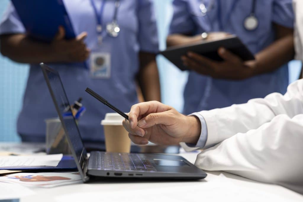 Medicaid Expansion 2026: Impact on Healthcare Access for Millions